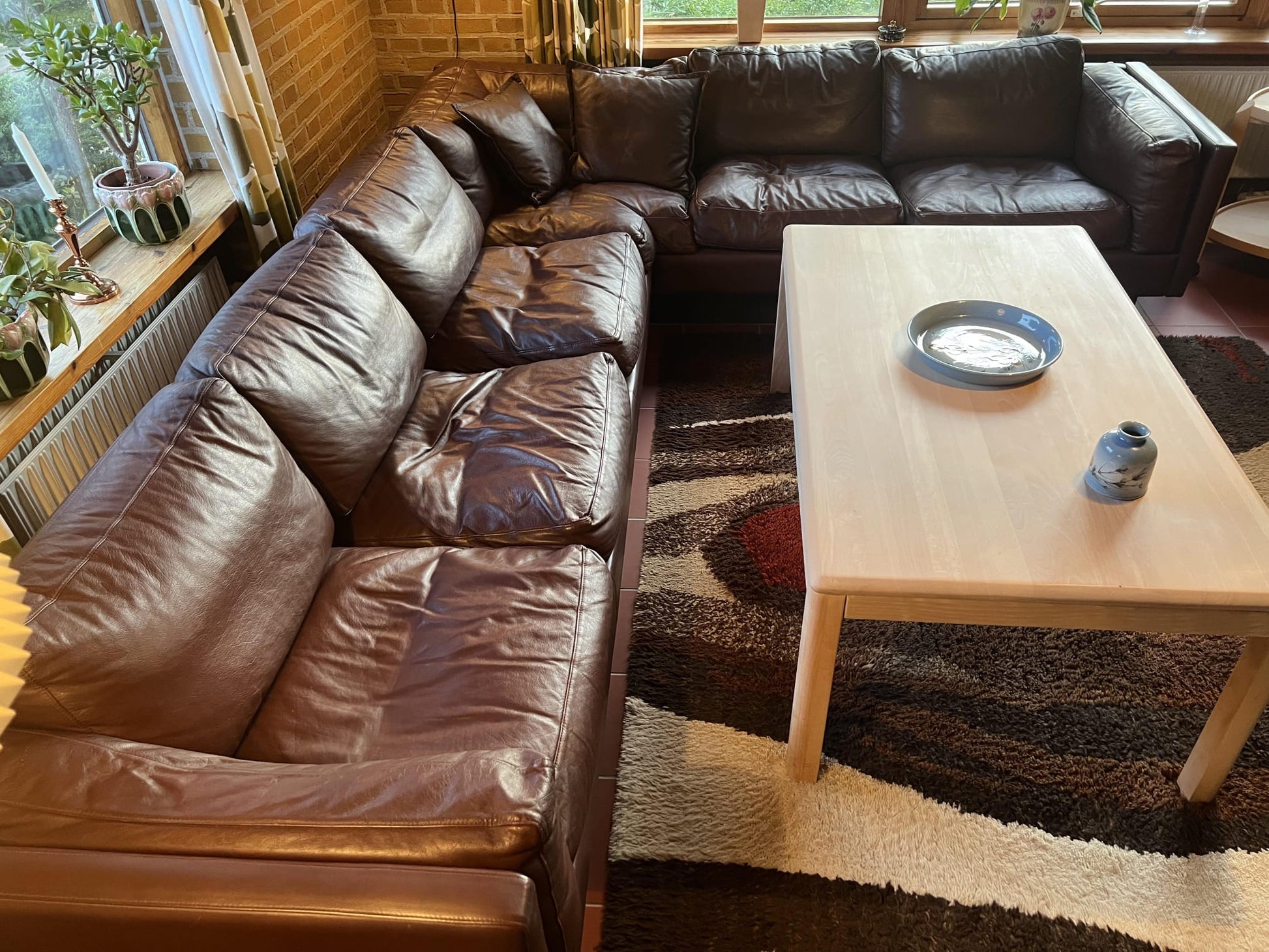 Corner sofa - Mid Century Modern Adelaide