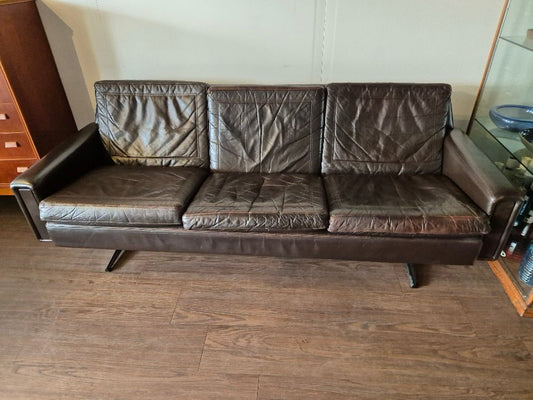 Mid century sofa - Mid Century Modern Adelaide