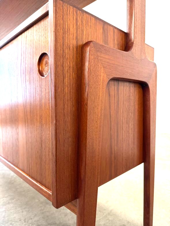 Mid Century Modern - Image