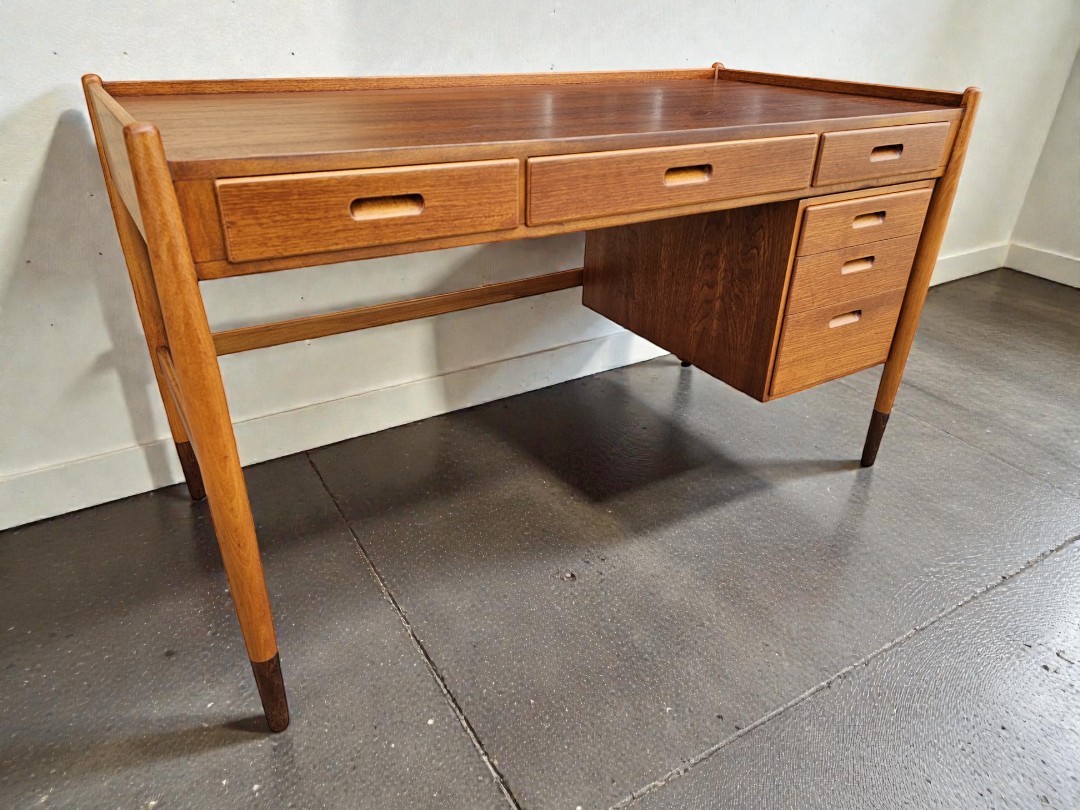 Mid Century Modern - Image