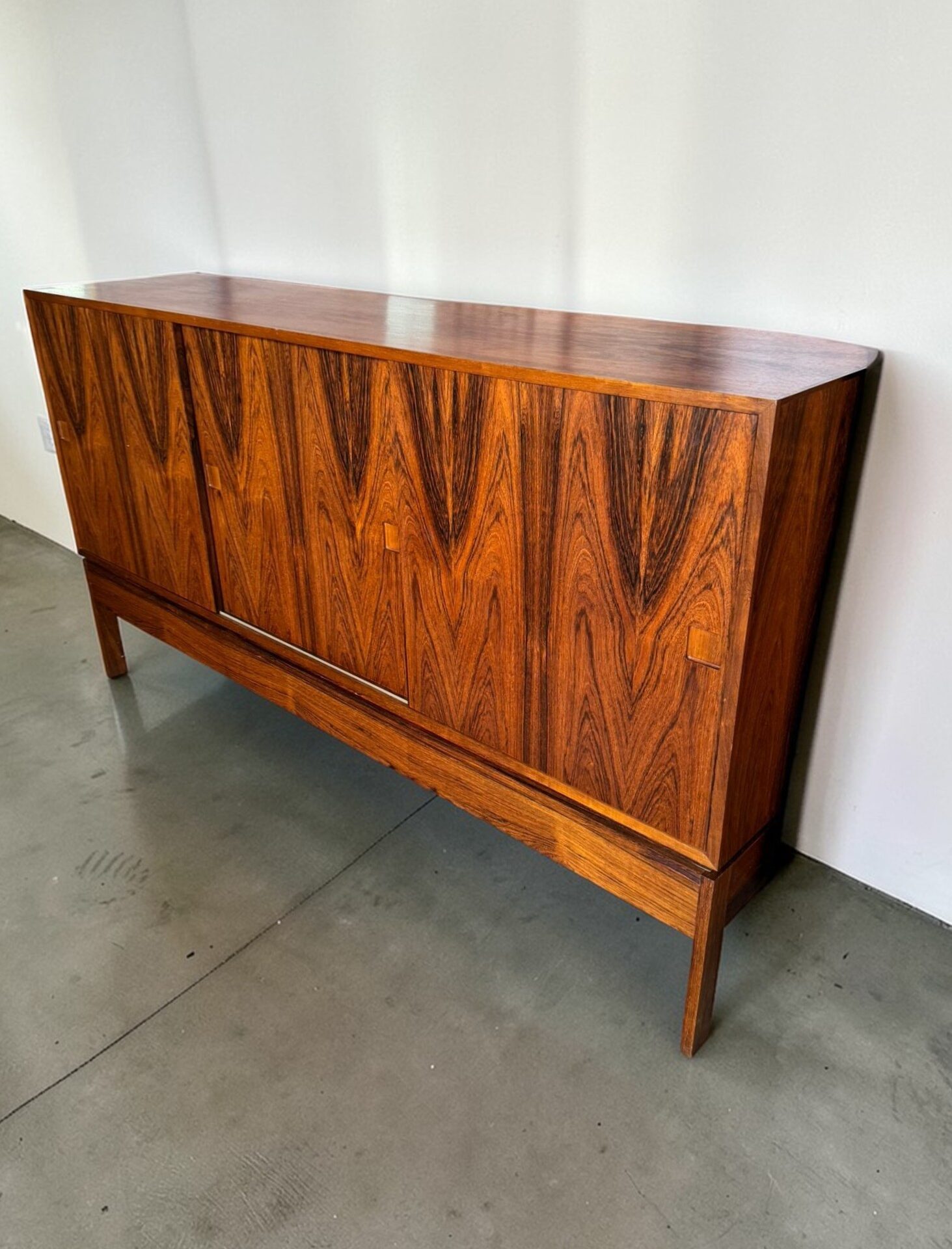 Mid Century Modern - Image