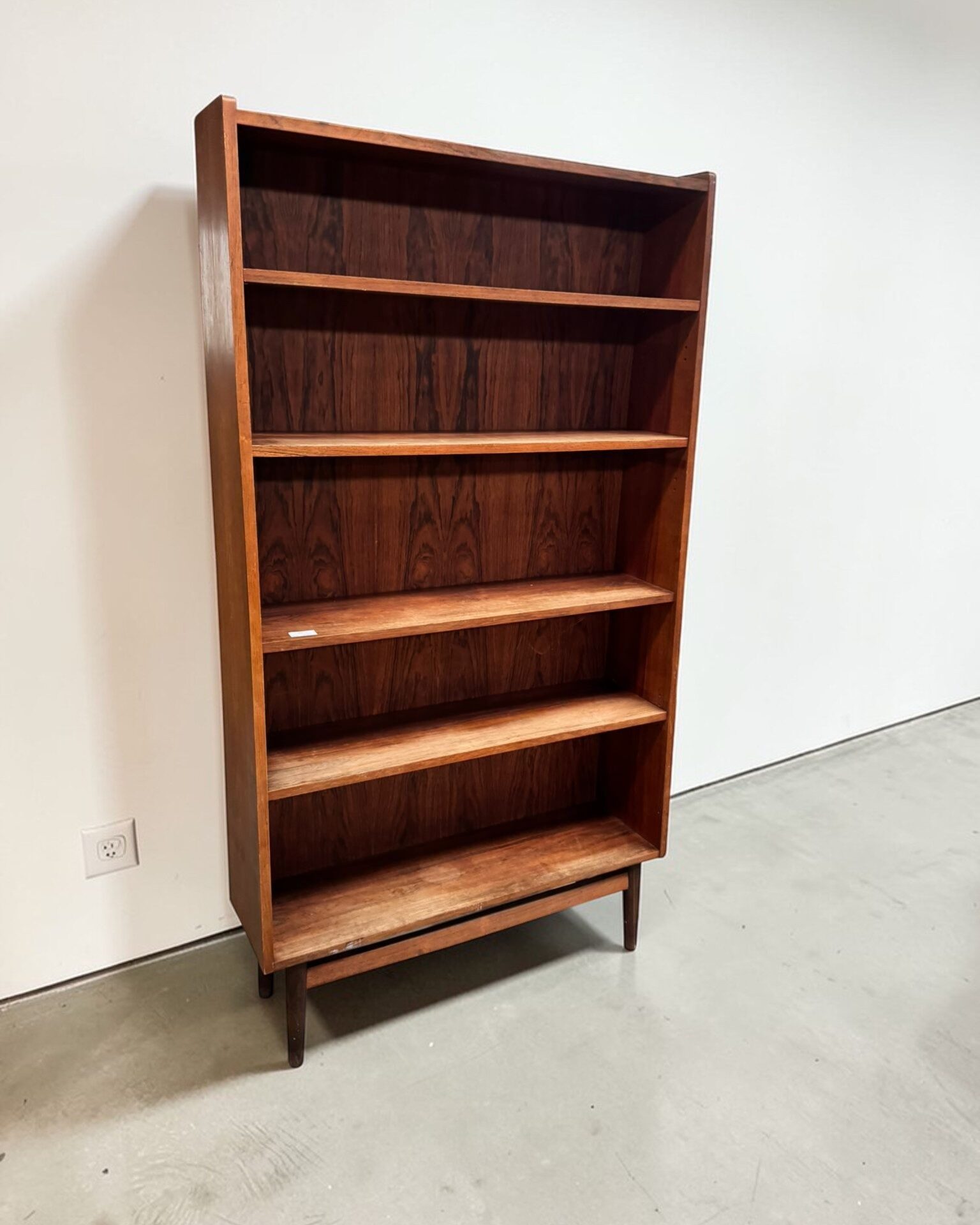 Mid Century Modern - Image