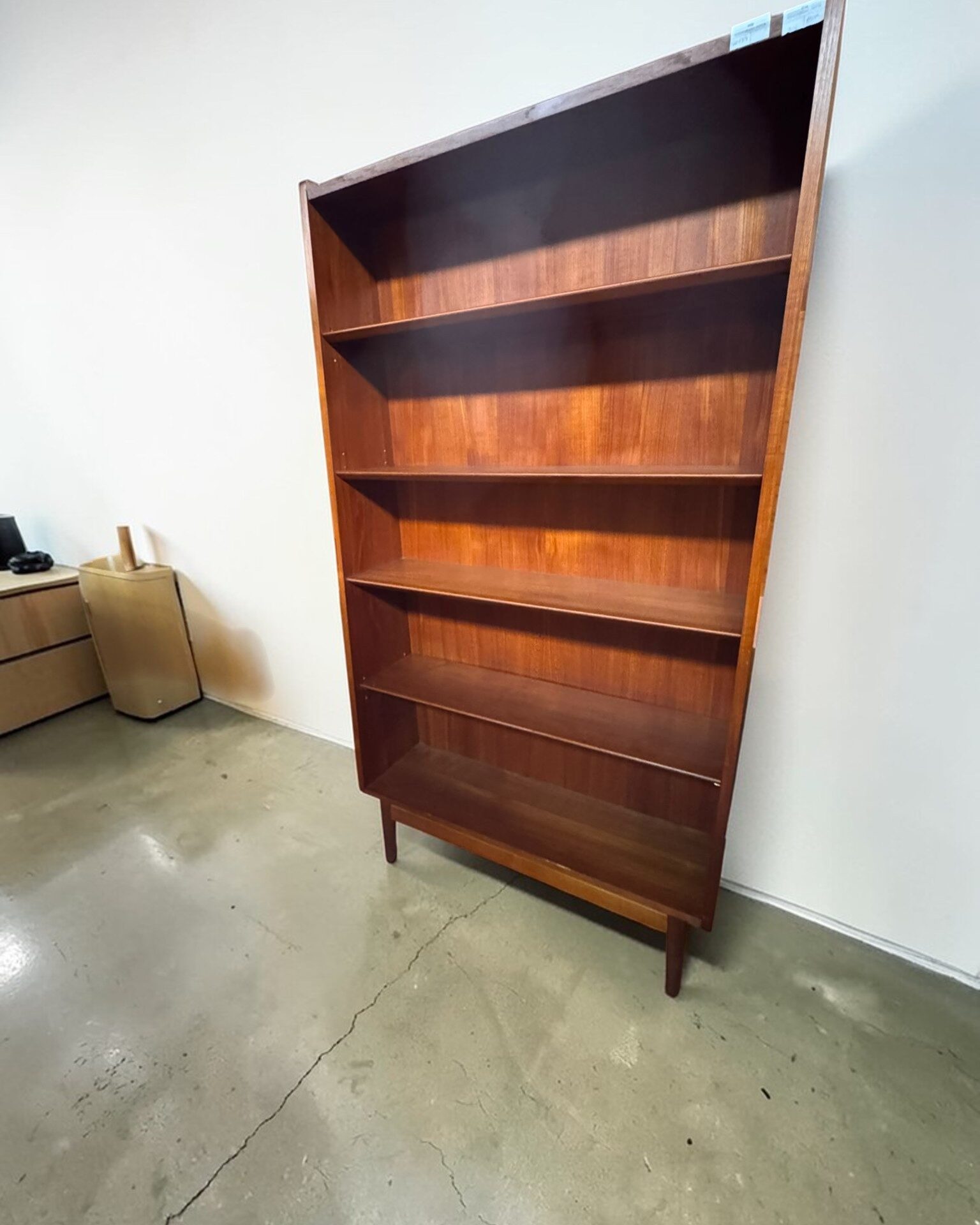 Mid Century Modern - Image