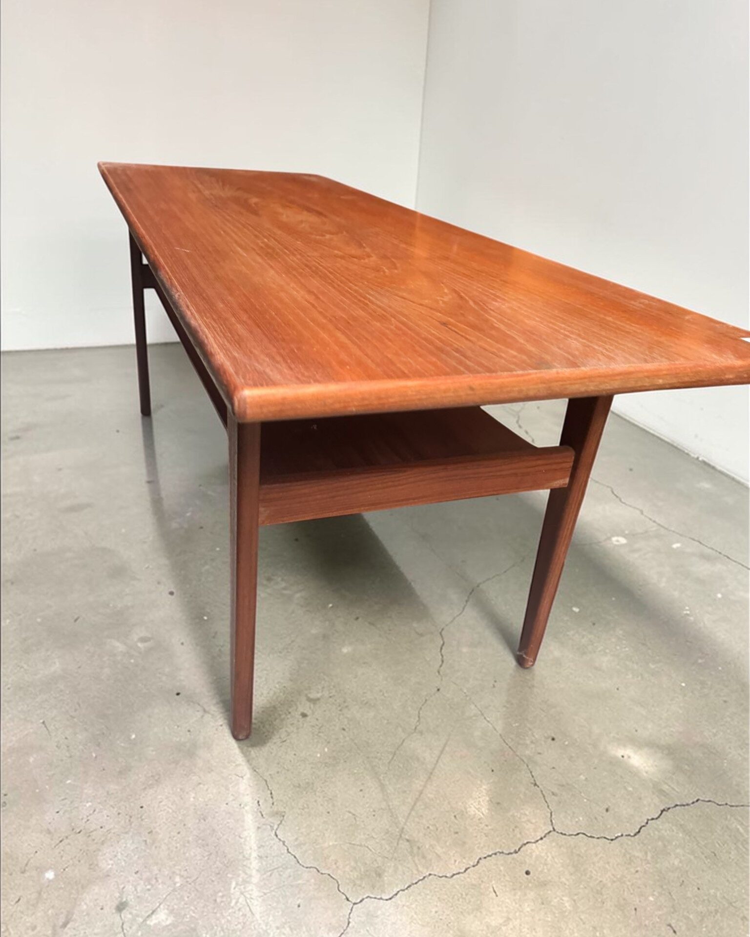 Mid Century Modern - Image