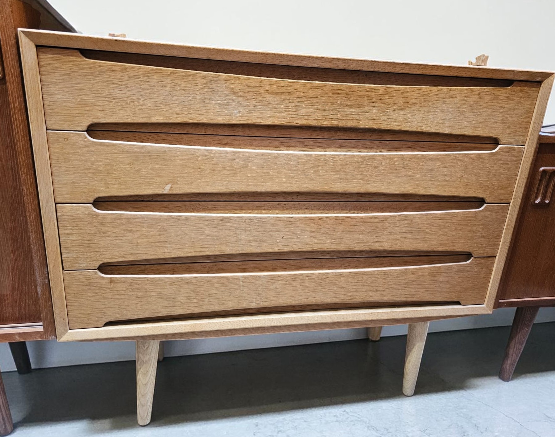 Mid Century Modern - Image