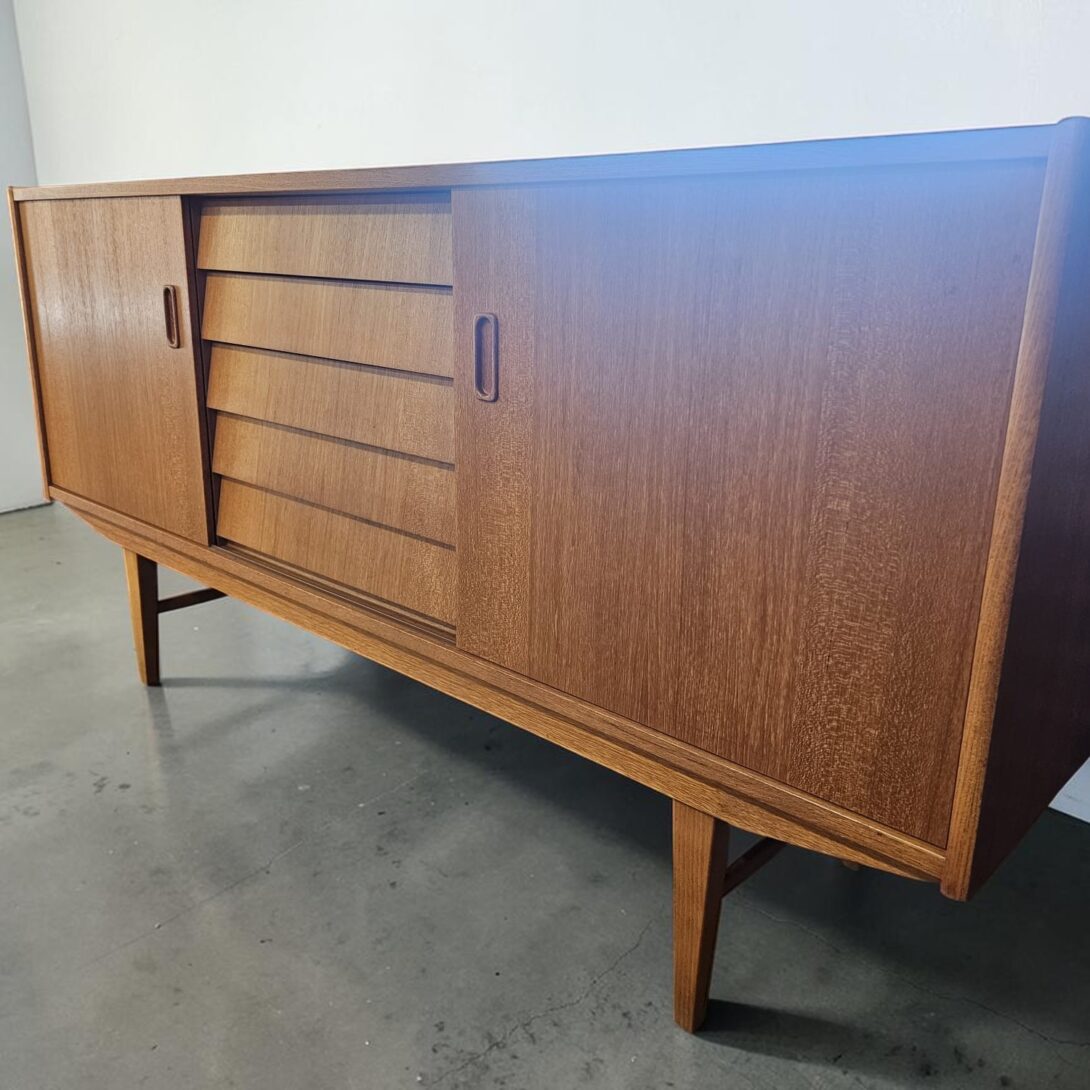 Mid Century Modern - Image