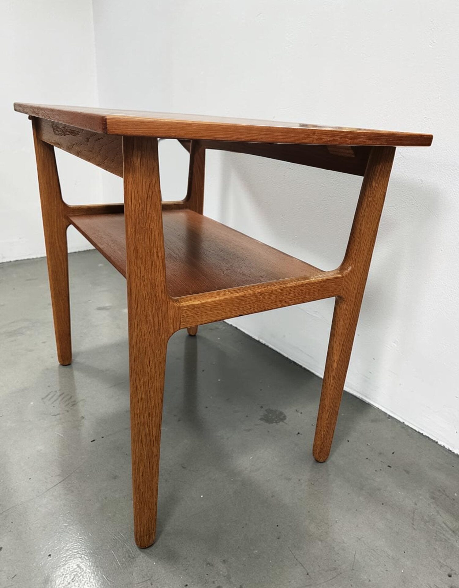 Mid Century Modern - Image