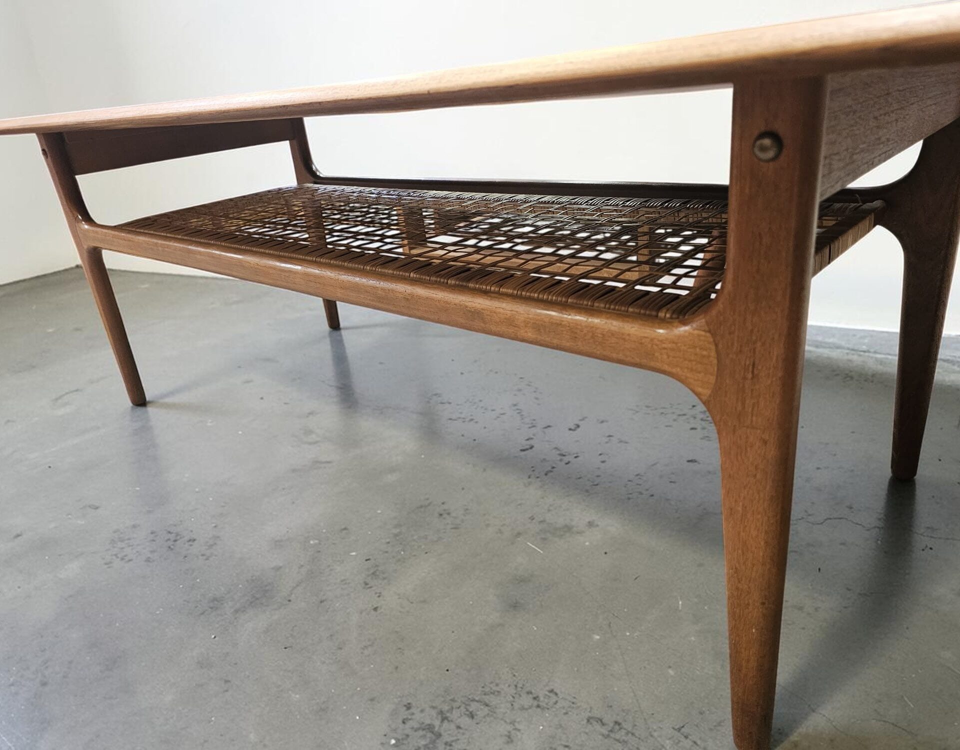 Mid Century Modern - Image