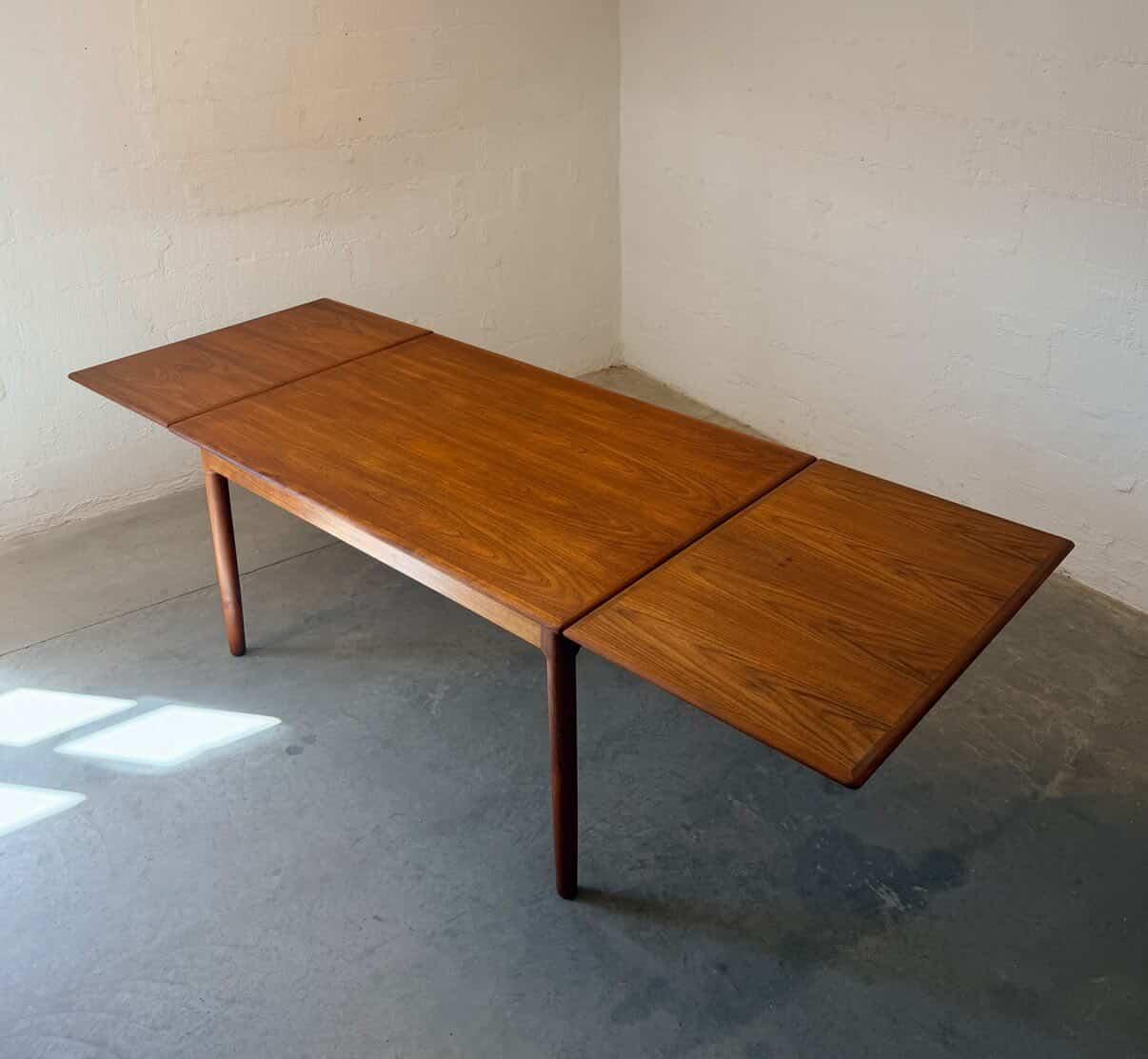 Mid Century Modern - Image