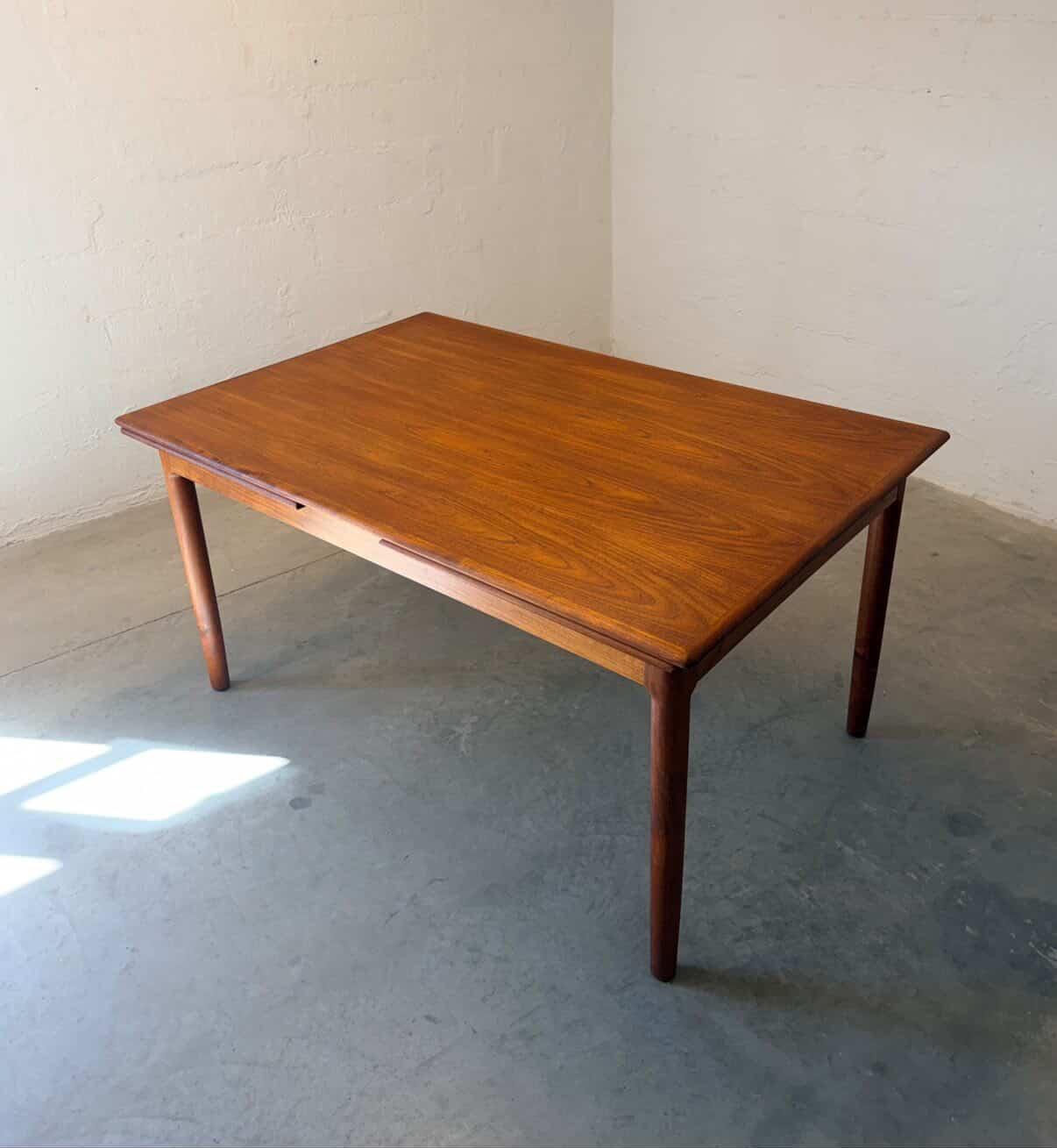 Mid Century Modern - Image