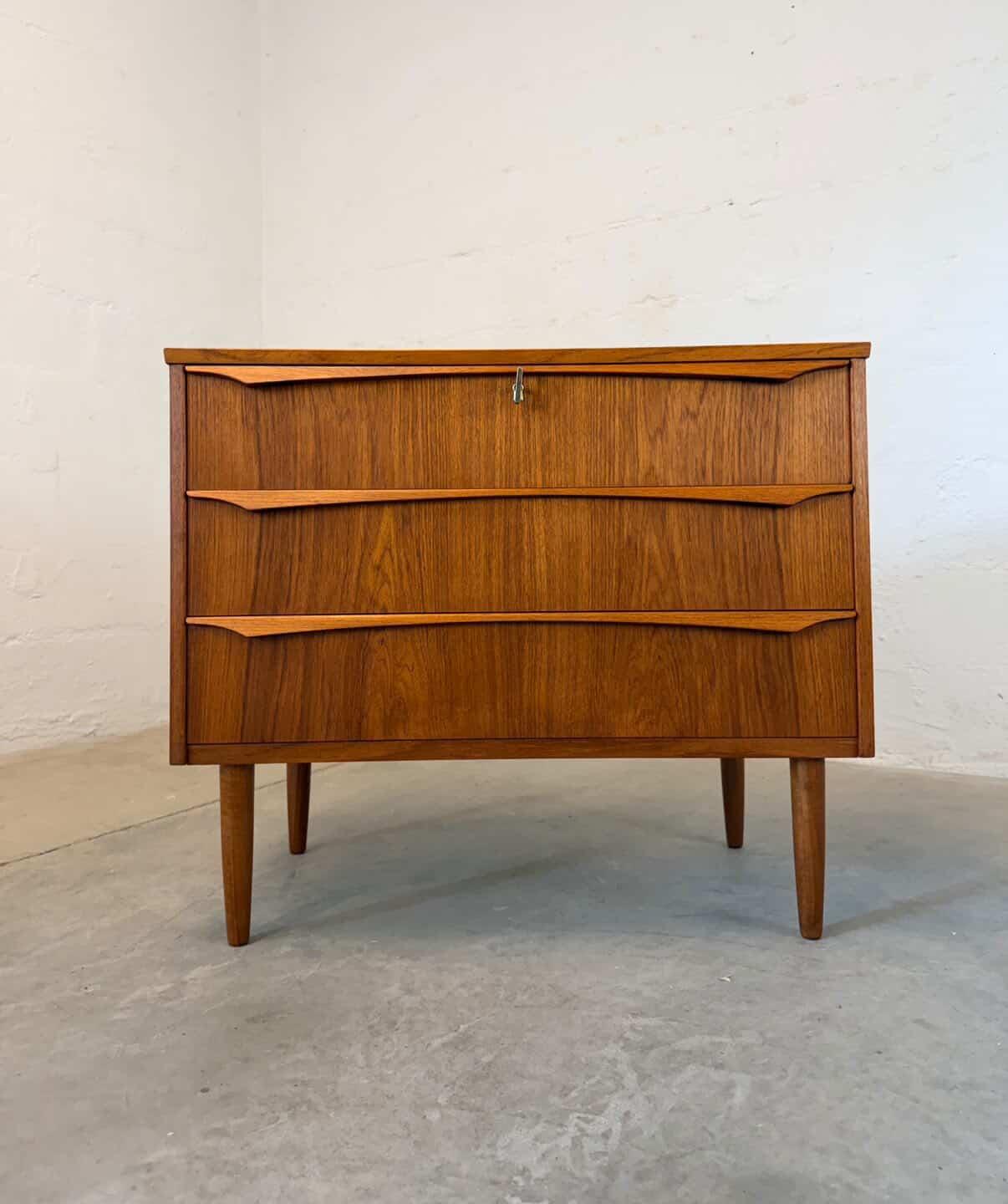 Mid Century Modern - Image