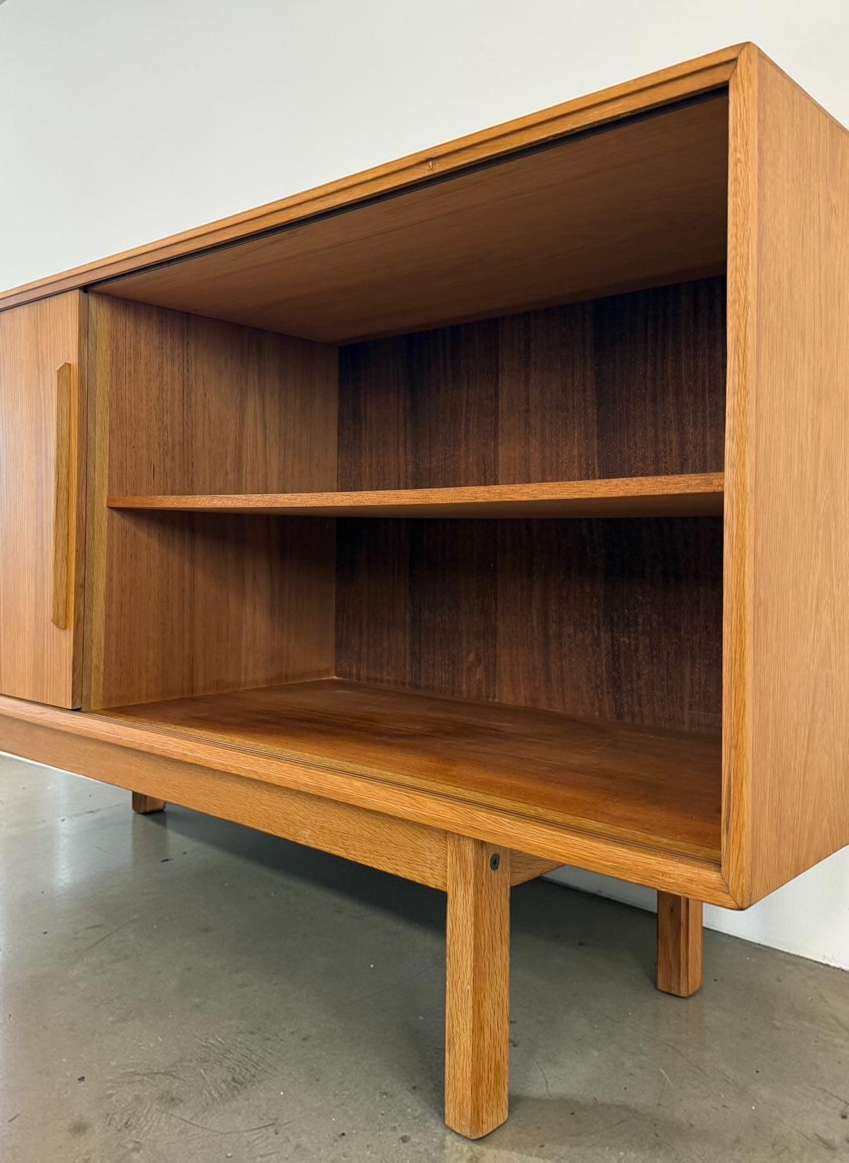 Mid Century Modern - Image
