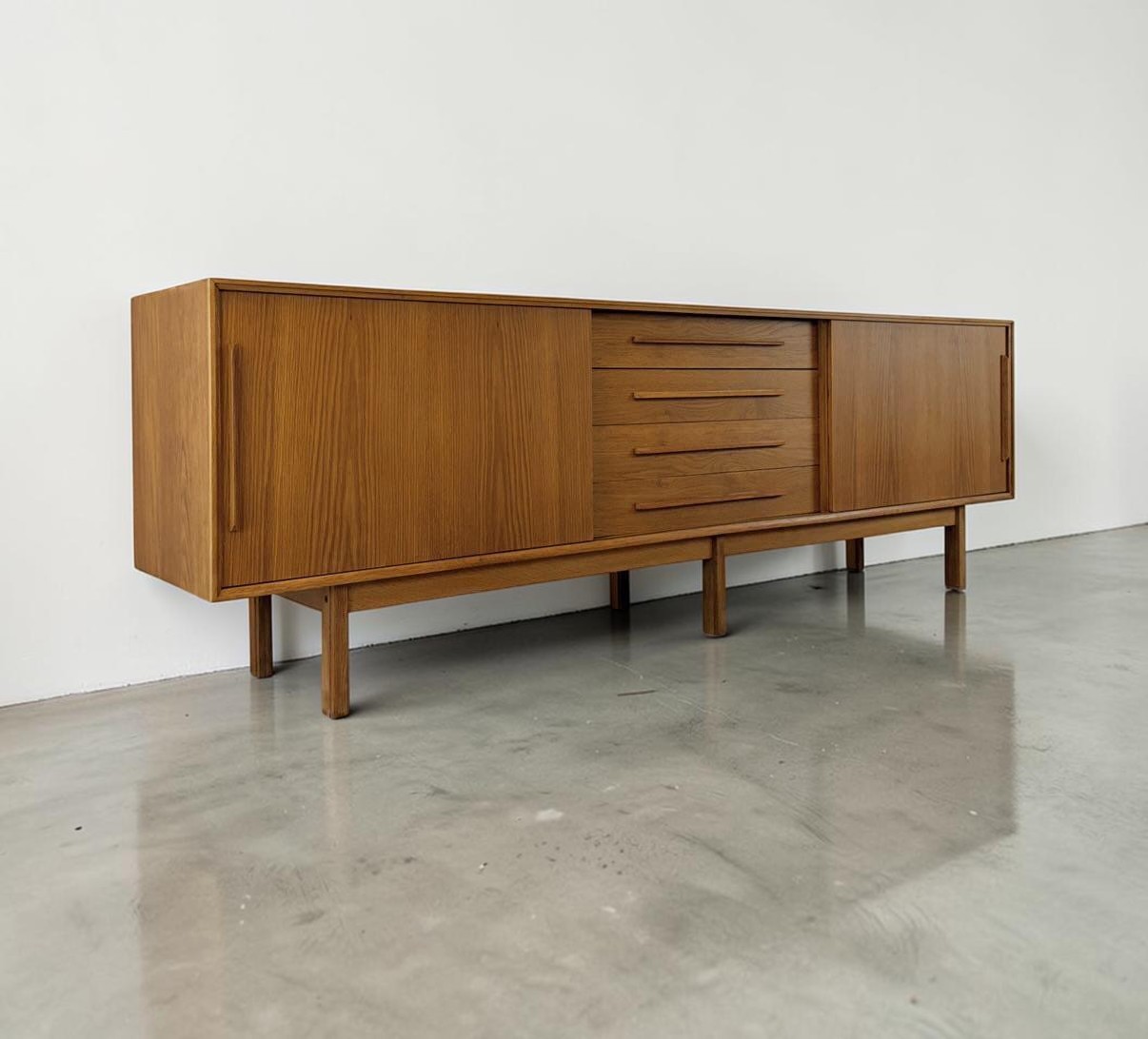 Mid Century Modern - Image