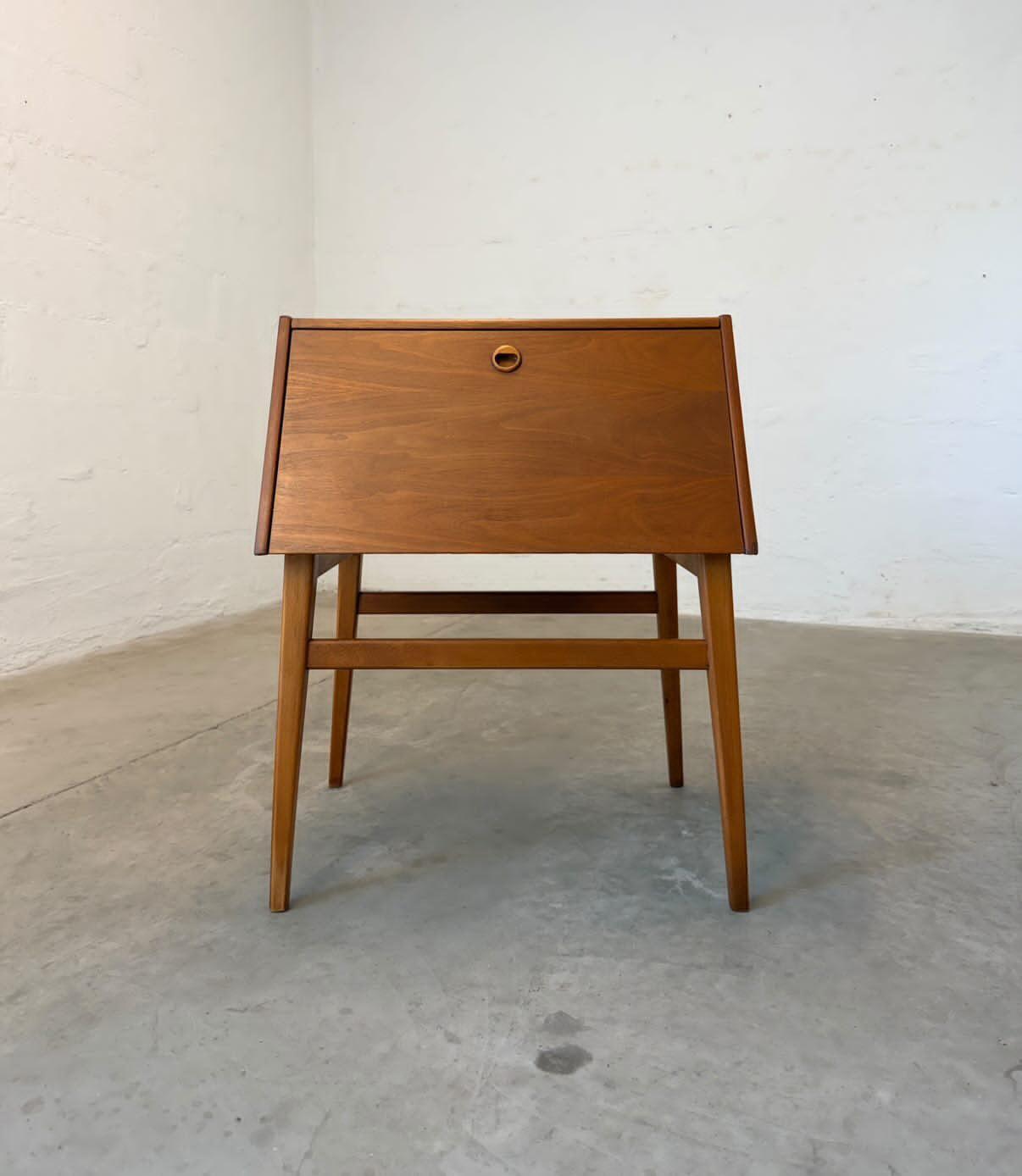 Mid Century Modern - Image