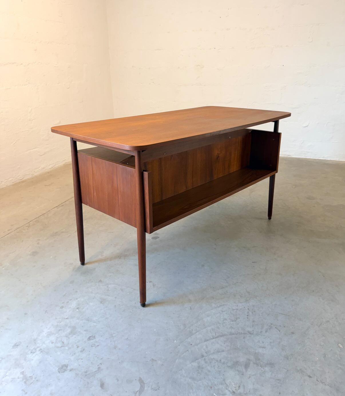 Mid Century Modern - Image