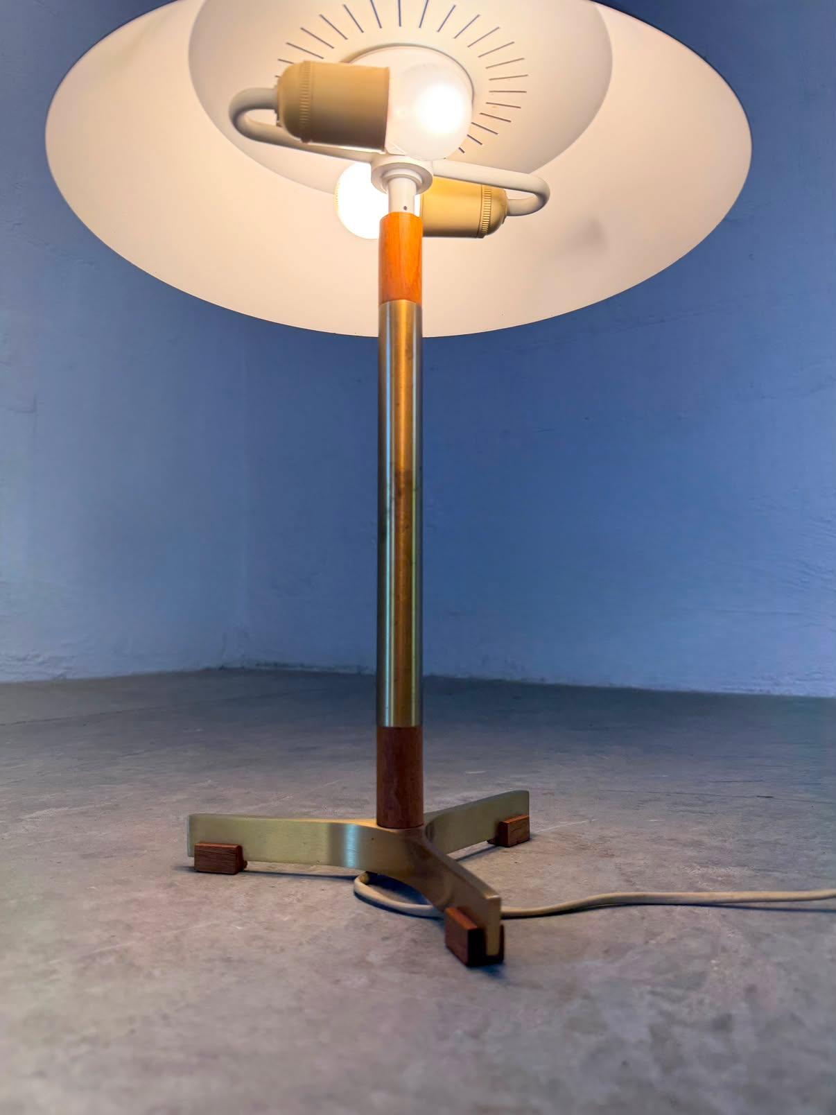 Mid Century Modern - Image