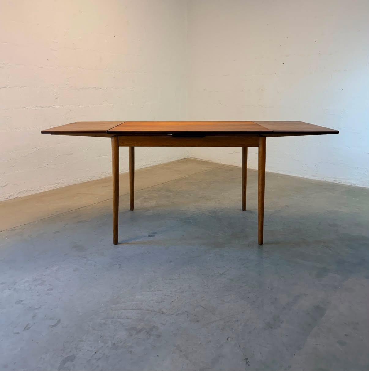 Mid Century Modern - Image