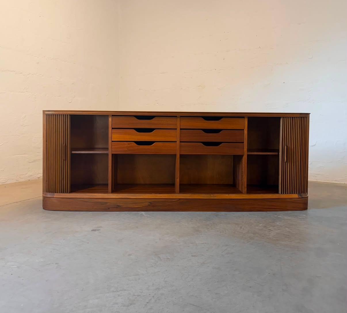 Mid Century Modern - Image